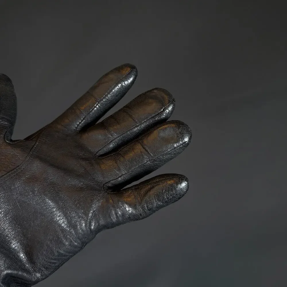 Wilsons Suede & Leather Black Gloves Size M Genuine Leather vintage